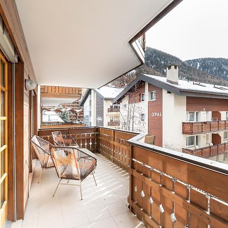 Vrony Apartments By Hotel Walliserhof Zermatt Eksteriør billede
